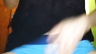 Petite burnette with a massive jiggly booty