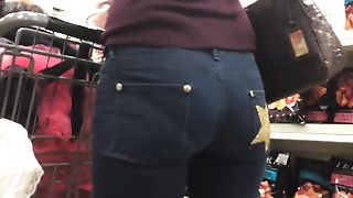 Candid starlet youthfull Latina rump denim In 1080pHD