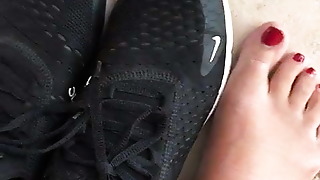 Foot fetish & Shoe Air Max 270 part.