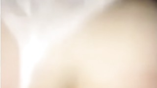 Écouter cette beurette crier de jouissance